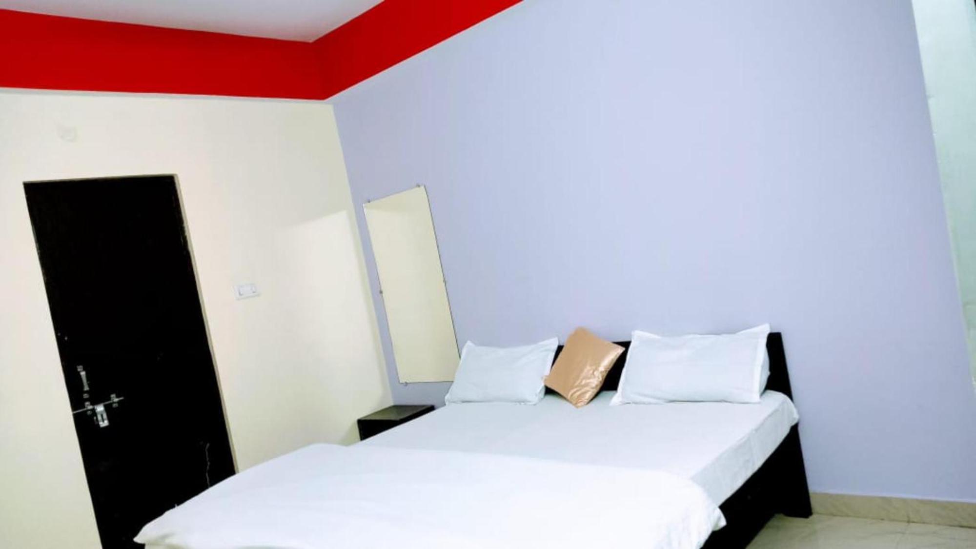 Goroomgo The Shivay Guest House Inn Varanasi Exterior foto